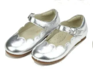 Sonia Scalloped Flat